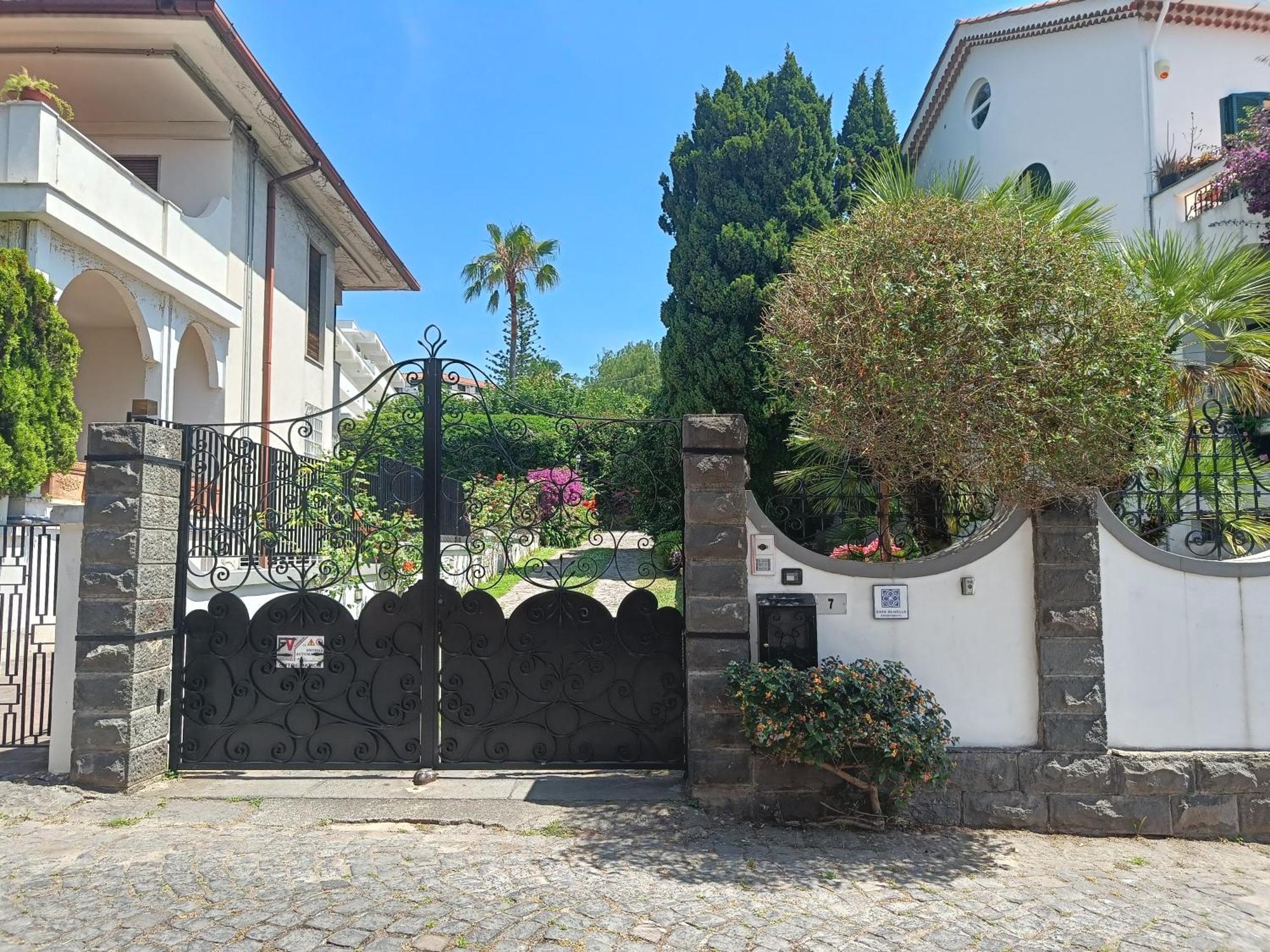 Ferienwohnung Casa Olivella Torre del Greco Exterior foto
